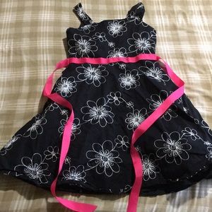 Girls dress